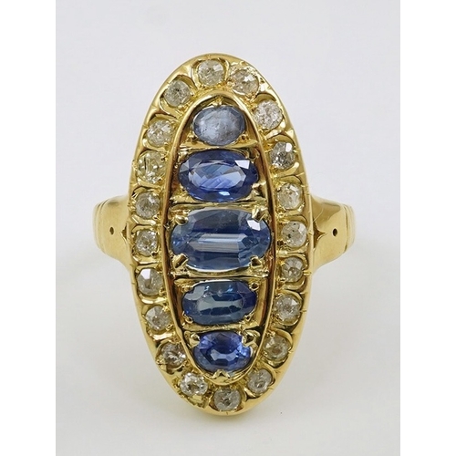 140 - A late Victorian 18ct gold sapphire and diamond set oval cluster ring, set with oval cut sapphires a... 