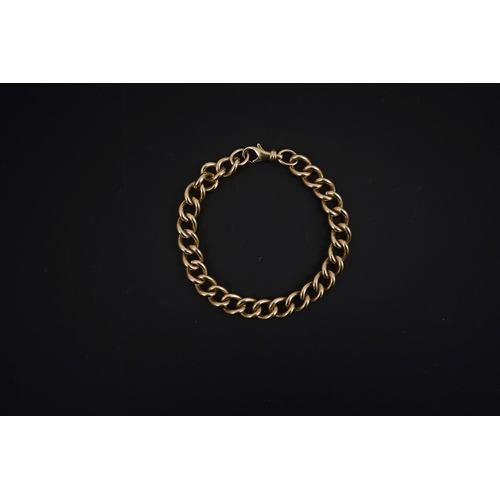 279 - A modern 9ct gold shaped oval link bracelet, 21cm, 38.5 grams.