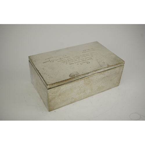 44 - A large Edwardian silver rectangular cigar box, by Mappin & Webb, with later engraved presentation i... 