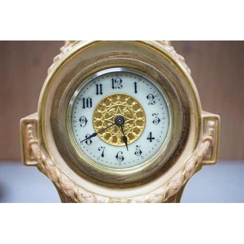 1355 - A Worcester blush mantel timepiece, 2373, 17.5cm. Condition - good, winds and currently ticking... 