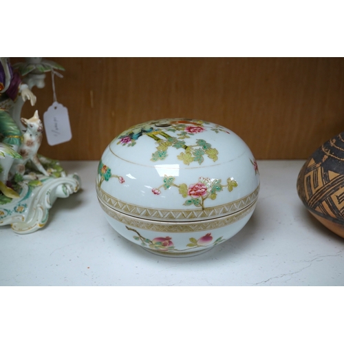 1363 - A Chinese famille rose chickens box and cover, possibly Republic period, with mark, 13cms high. Co... 