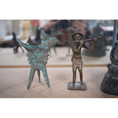 1390 - A group of Chinese and Indian bronze figures and vessels, 19th century and later, tallest 12cm. Cond... 