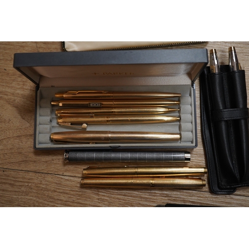 1410 - A quantity of various pens including Parker and Sheaffer. Condition - varies