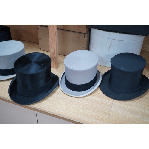 1468 - A group of five assorted top and bowler hats, boxed. Condition- varies