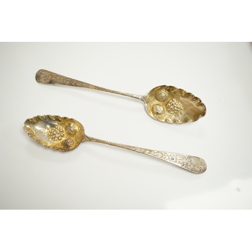 1847 - A group of assorted silver including a George III Irish silver basing spoon, Dublin, 1804, 29.5cm, a... 