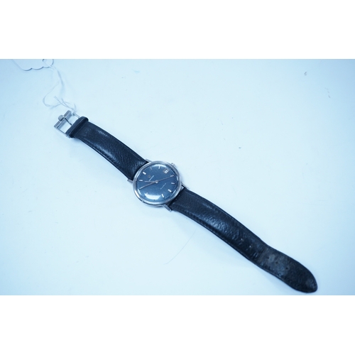 1934 - A gentleman's late 1960's stainless steel Omega manual wind wrist watch, with baton numerals and dat... 