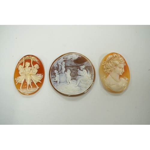 1954 - A quantity of assorted unmounted mainly carved cameo shells, largest 55mm. Condition - poor to fair ... 