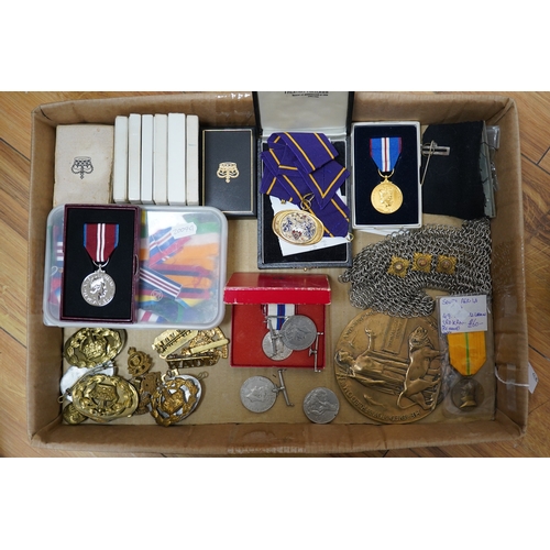 283 - A collection of medal related items, etc., including; a Belgium Albert I commemorative medal,a cased... 