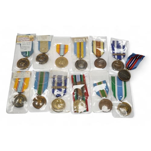 290 - Thirteen United Nations (UN) and NATO medals, eleven UN examples with  in the service of peace to ... 