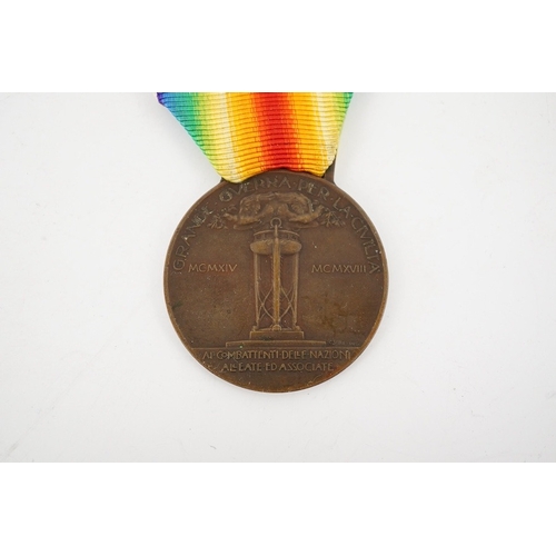 293 - Nineteen First World War allied nations Victory Medals; Four Italy allied Victory Medals,Three U.S. ... 