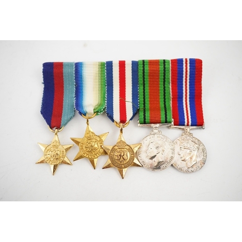 296 - A First World War George V Bravery in the field medal awarded to CPL. R.E. Cox 11th Royal Sussex, a ... 