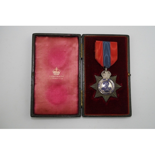 341 - An unnamed Edward VII Imperial Service Order in Elkington case. Condition - fair to good.