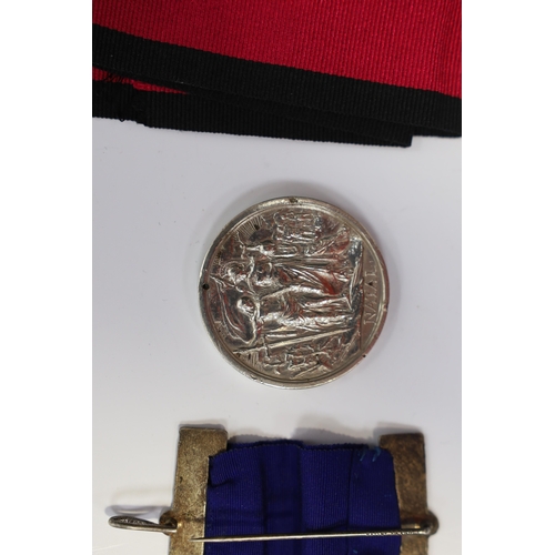 362 - A Natal Rebellion Medal to Cond. W.S.Wearne, Militia. Trans. Service, disc with associated suspensio... 