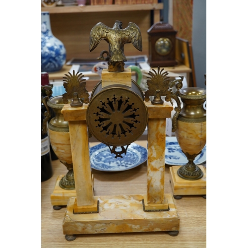 504 - A 19th century French Sienna marble and gilt bronze clock garniture, with eagle surmount to clock, 4... 