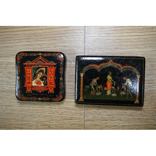 525 - Six late 20th century Russian lacquer boxes, largest 12.5cm. Condition - good