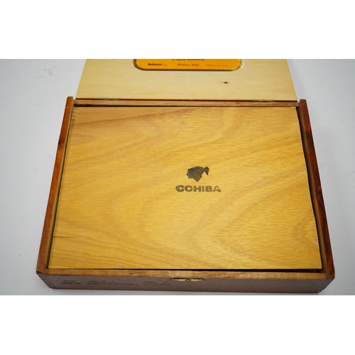 593 - Cased cigars: Cohiba Esplendidos (21). Condition - unknown storage