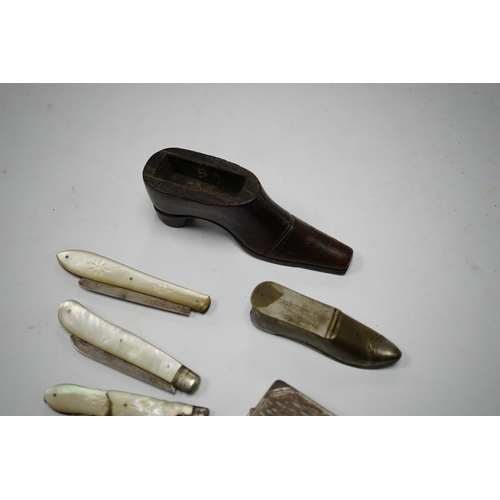 595 - Four mother-of-pearl penknives, two vesta cases and a treen shoe, treen shoe 10cm long. Condition - ... 