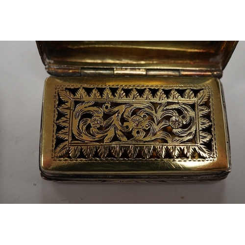 836 - A George IV silver rectangular vinaigrette, John Thropp, Birmingham, 1824, 40mm (a.f.) and one other... 