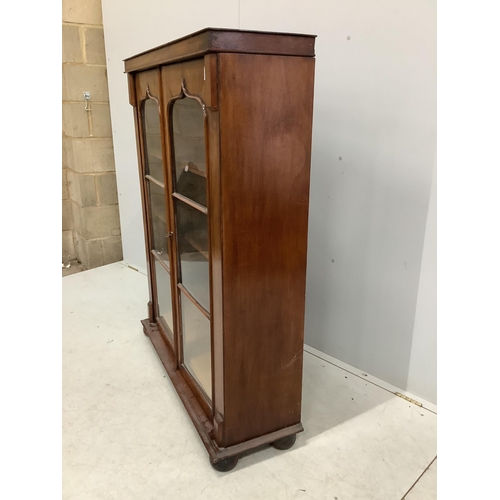 1069 - An early Victorian mahogany bookcase, (adapted), width 100cm, depth 30cm, height 127cm. Condition - ... 