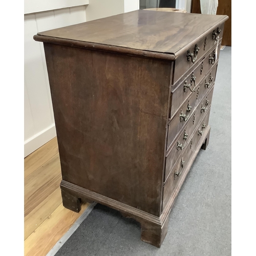 1088 - A small George III mahogany five drawer chest, width 91cm, depth 55cm, height 84cm. Condition - in n... 