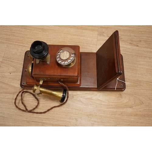 1251 - A 1920s mahogany wall mounted GPO Model 121 telephone, Patent no.178938. Condition - good.