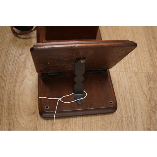 1251 - A 1920s mahogany wall mounted GPO Model 121 telephone, Patent no.178938. Condition - good.