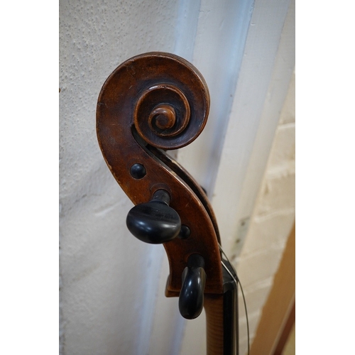 1290 - An early to mid 19th century German cello, attributed to Simon Voigt, Simon Voigt label inside with ... 