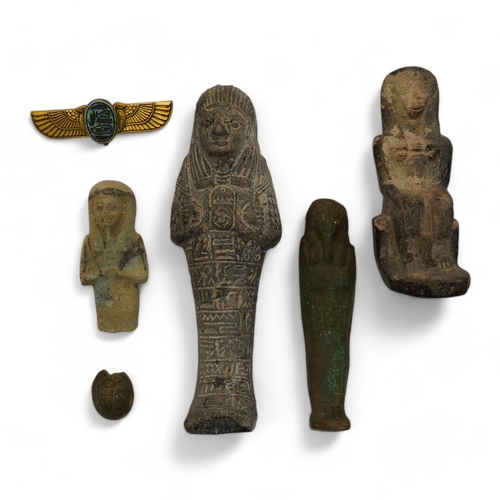 1442 - Three ancient Egyptian carved stone ushabti, tallest 15cm, with carved hieroglyphs to the body, toge... 