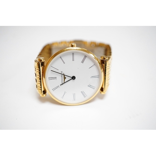 1900 - A lady's steel and gold plated Longines Le Grande Classique quartz wrist watch, white dial, case dia... 