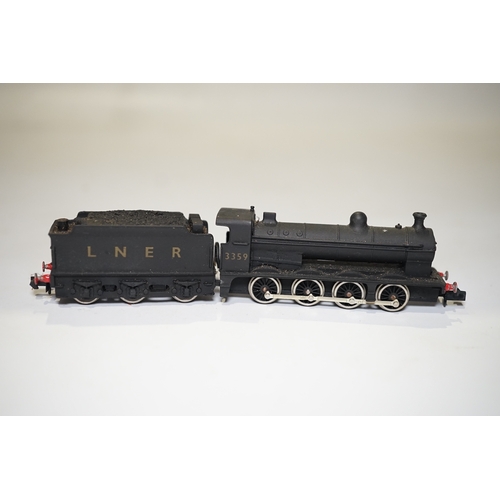 258 - Three boxed Union Mills Models N gauge railway LNER locomotives; a Class Q2, 3359, a Class J26, 5734... 