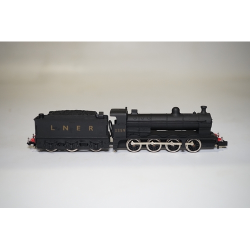 259 - Three boxed Union Mills Models N gauge railway LNER locomotives; a Class B12, 1565, a Class Q2, 3359... 