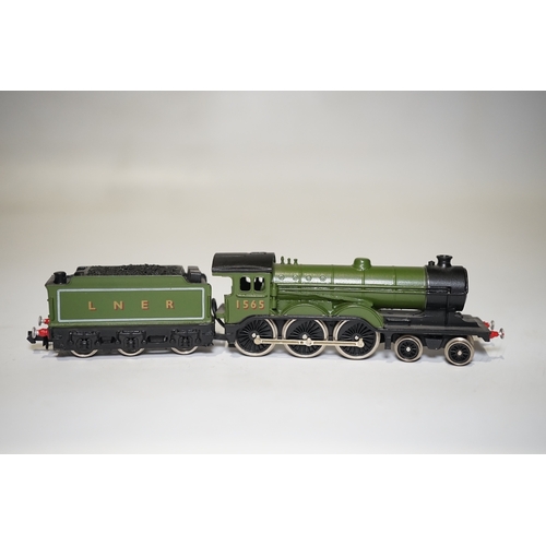 260 - Two boxed Union Mills Models N gauge railway LNER locomotives; a Class B12, 1565, and a Class J39, 2... 