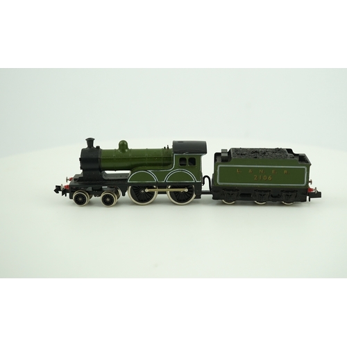 271 - Three boxed Union Mills Models N gauge railway LNER locomotives; a Class D20, 2106, a Class D20, 210... 