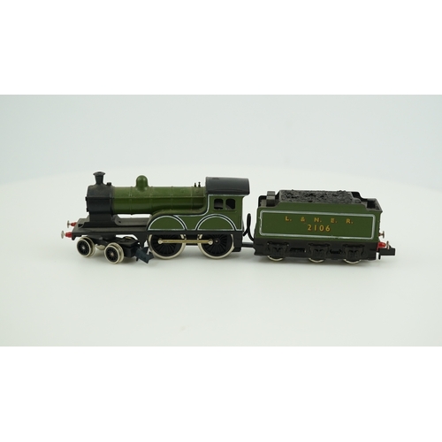 271 - Three boxed Union Mills Models N gauge railway LNER locomotives; a Class D20, 2106, a Class D20, 210... 