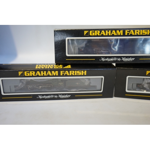 284 - Three boxed Graham Farish N gauge railway BR tender locomotives; a Class 8F, 48045 (372-151), a Clas... 