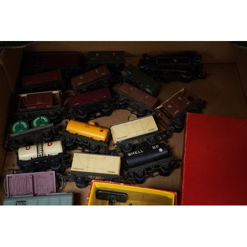 289 - A collection of Tri-ang Railways 00 gauge model railway, including  seven locomotives; a BR Class 31... 