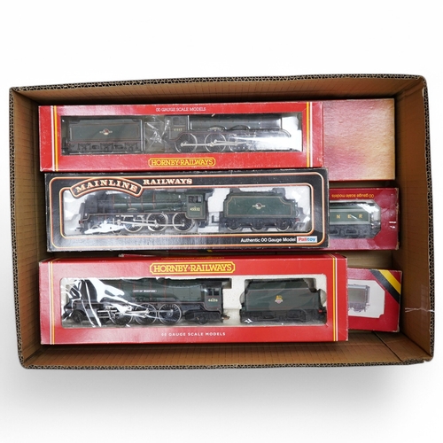 293 - Six boxed 00 gauge railway locomotives by Hornby Railways, etc. including; a BR Class B17/4 (R.133),... 