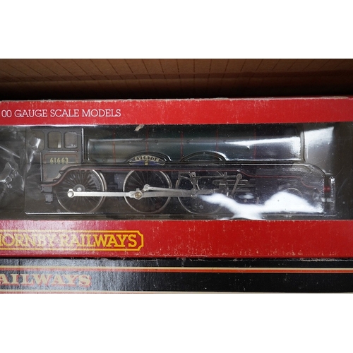 293 - Six boxed 00 gauge railway locomotives by Hornby Railways, etc. including; a BR Class B17/4 (R.133),... 