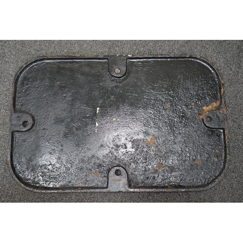 359 - A cast iron GWR locomotive cab side number plate for an 0-6-0ST locomotive, 29, later converted to a... 