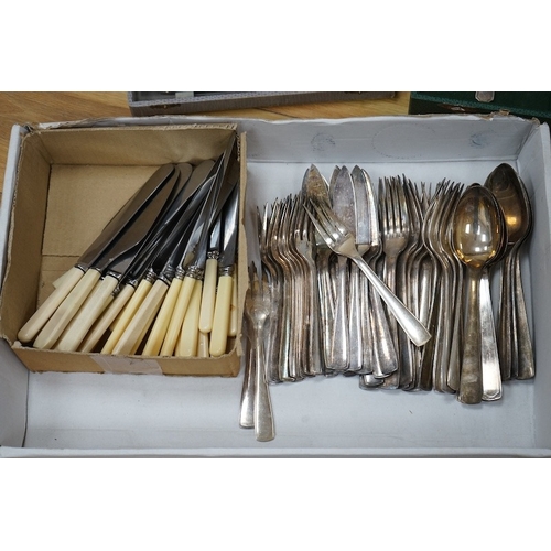 520 - French silver plated flatware, a set of horn-handled cutlery, a silver plated tea tray and plated kn... 