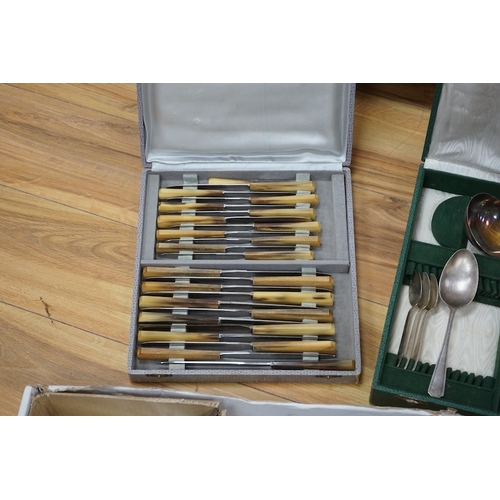 520 - French silver plated flatware, a set of horn-handled cutlery, a silver plated tea tray and plated kn... 