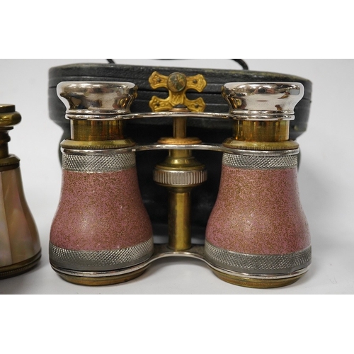 532 - Six late 19th / early 20th century opera glasses including mother-of-pearl examples. Condition - fai... 