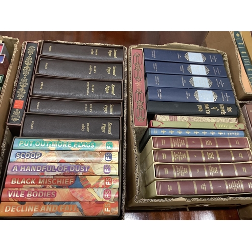 61 - ° ° Approximately 130 Folio Society editions, mainly fiction and world history. Condition - fair to ... 