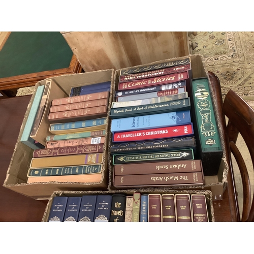 61 - ° ° Approximately 130 Folio Society editions, mainly fiction and world history. Condition - fair to ... 