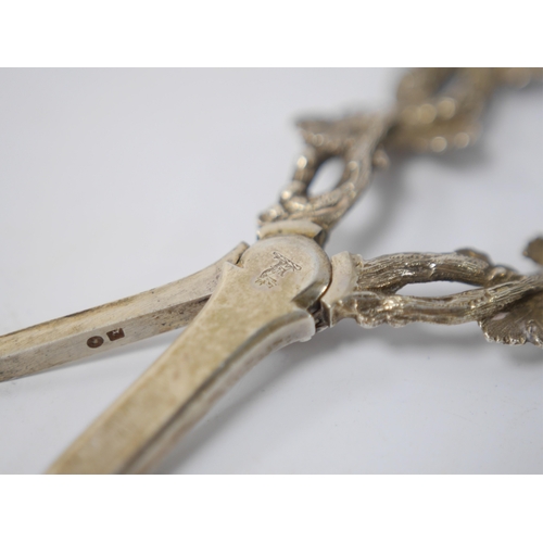 842 - A pair of Victorian silver grape shears with fruiting vine handles, Martin, Hall & Co, Sheffield, 18... 