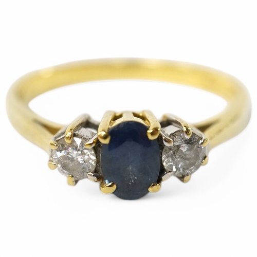 916 - A modern 18ct gold, single stone sapphire and two stone diamond set ring, size Q, gross weight 3 gra... 