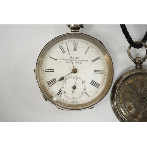 933 - A George V Waltham silver open faced key wind pocket watch (a.f.), a 935 white metal open faced pock... 