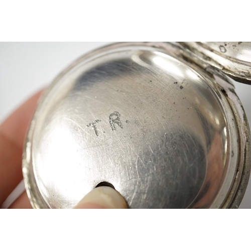 933 - A George V Waltham silver open faced key wind pocket watch (a.f.), a 935 white metal open faced pock... 