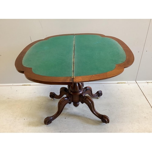 1010 - A Victoria figured walnut folding card table, width 91cm, depth 45cm, height 76cm. Condition - fair... 