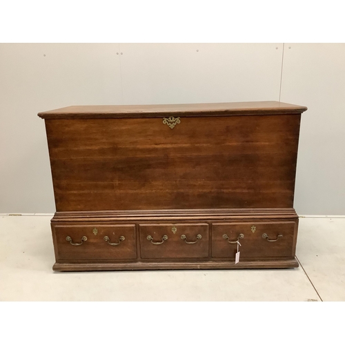 1022 - An 18th century oak mule chest, width 143cm, depth 55cm, height 98cm. Condition - fair